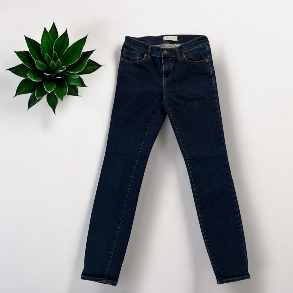 Madewell Dark Wash Low Rise with Stretch Size 26 Jeans